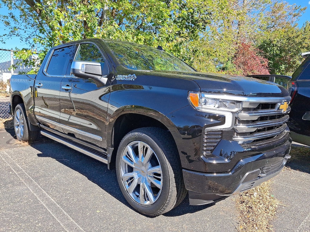 New 2026 Chevrolet Silverado 1500 High Country Truck Crew Cab