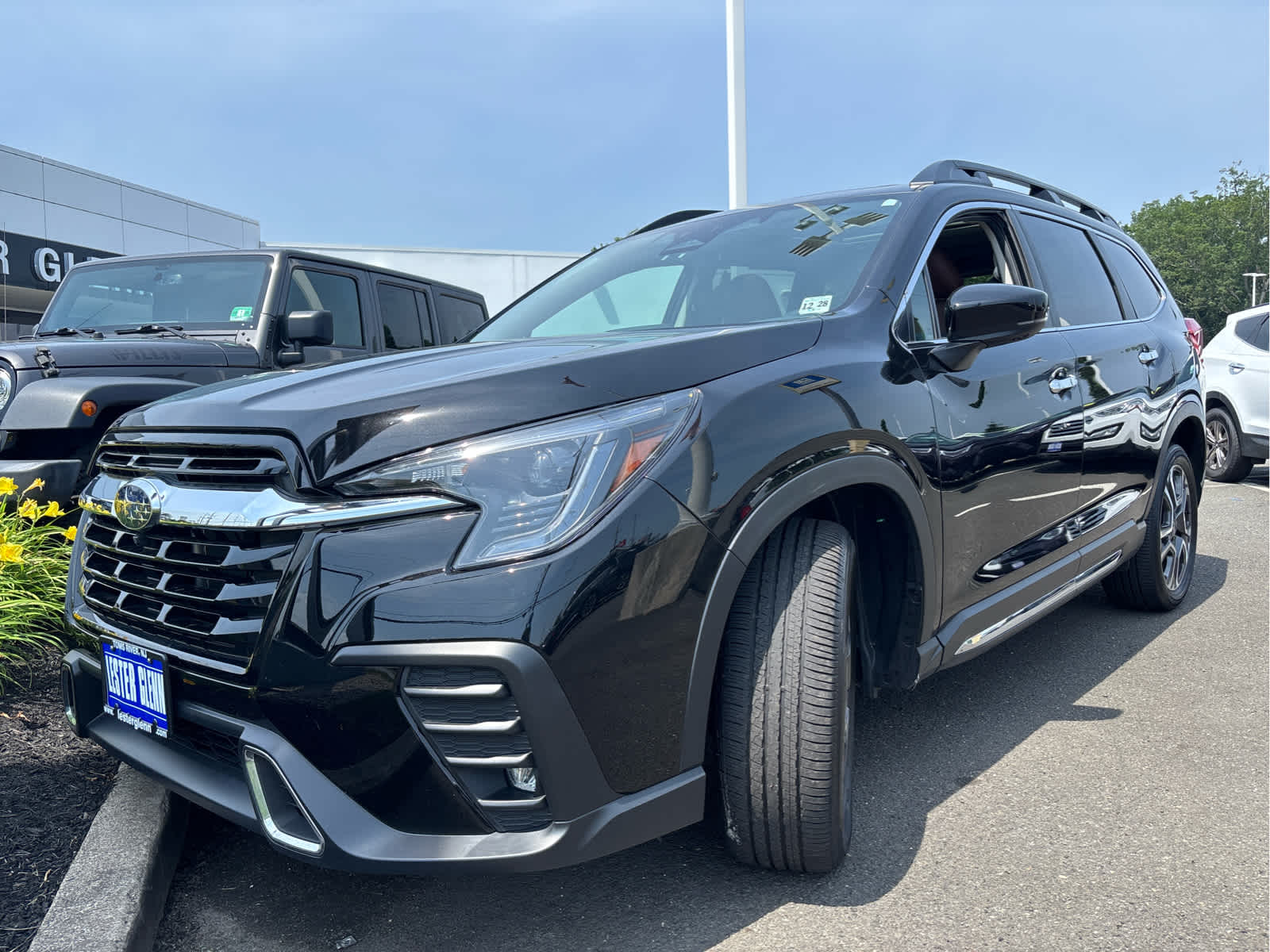 2024 Subaru Ascent Touring photo 4