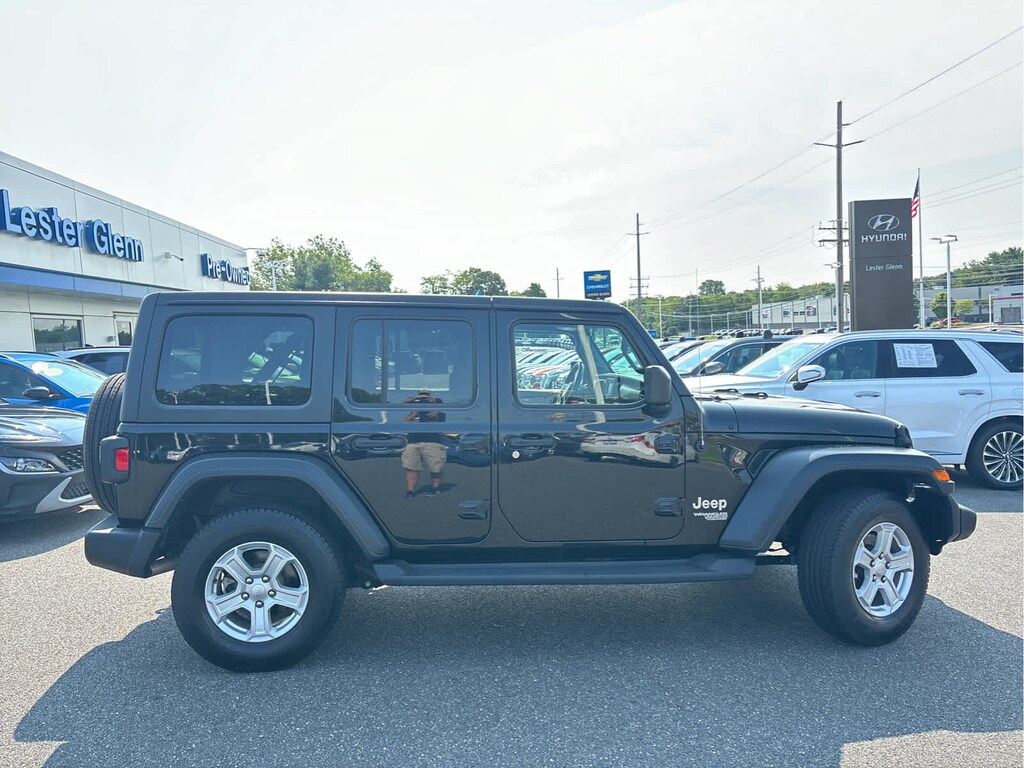 Used 2018 Jeep Wrangler Unlimited Sport 4x4 SUV