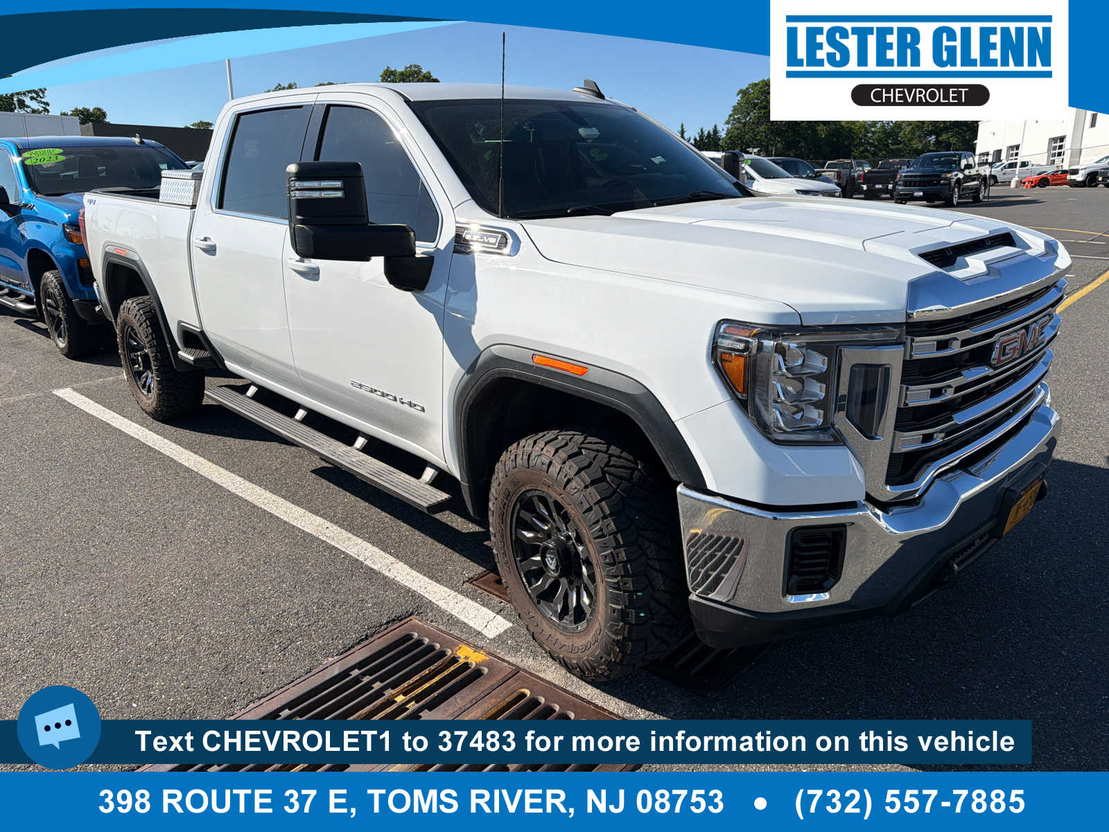 2022 GMC Sierra SLE 4WD Crew Cab Standard Box's photo