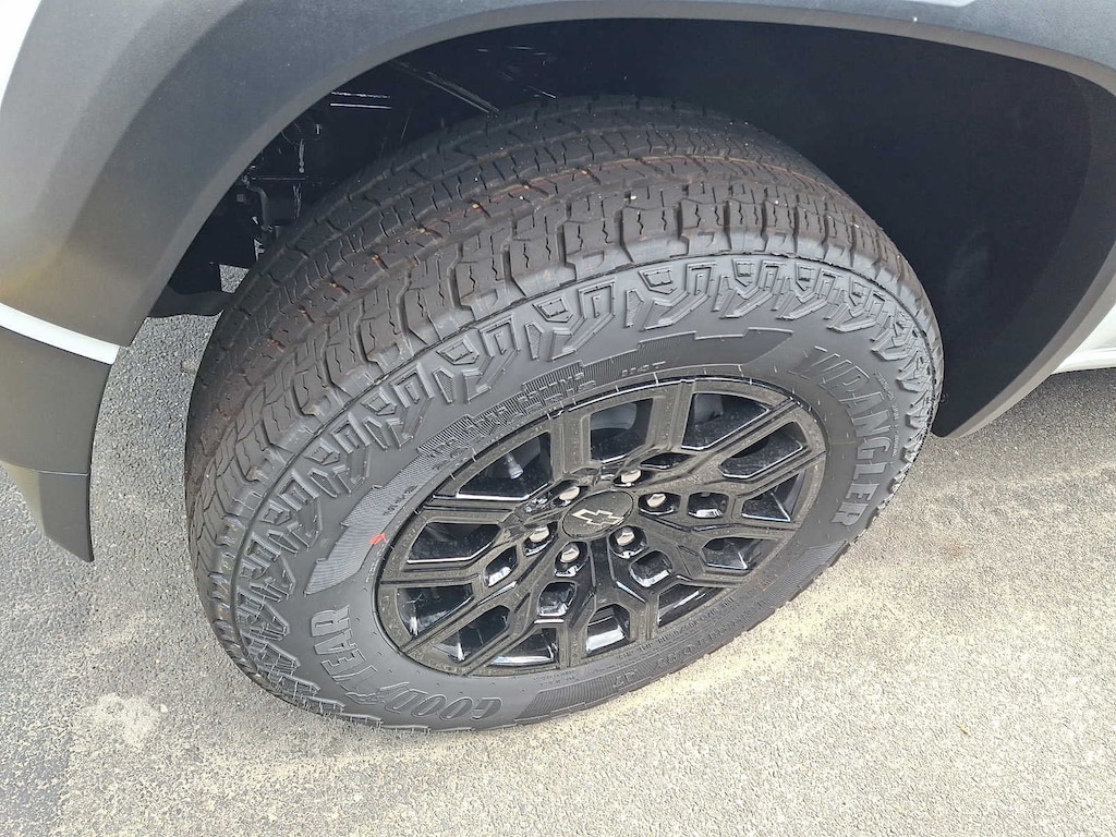 New 2026 Chevrolet Colorado Trail Boss Truck Crew Cab