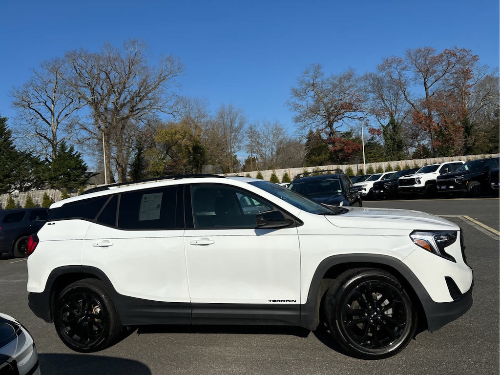 Used 2020 GMC Terrain SLE SUV