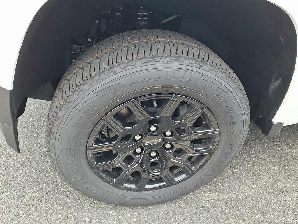 New 2026 Chevrolet Colorado WT Truck Crew Cab