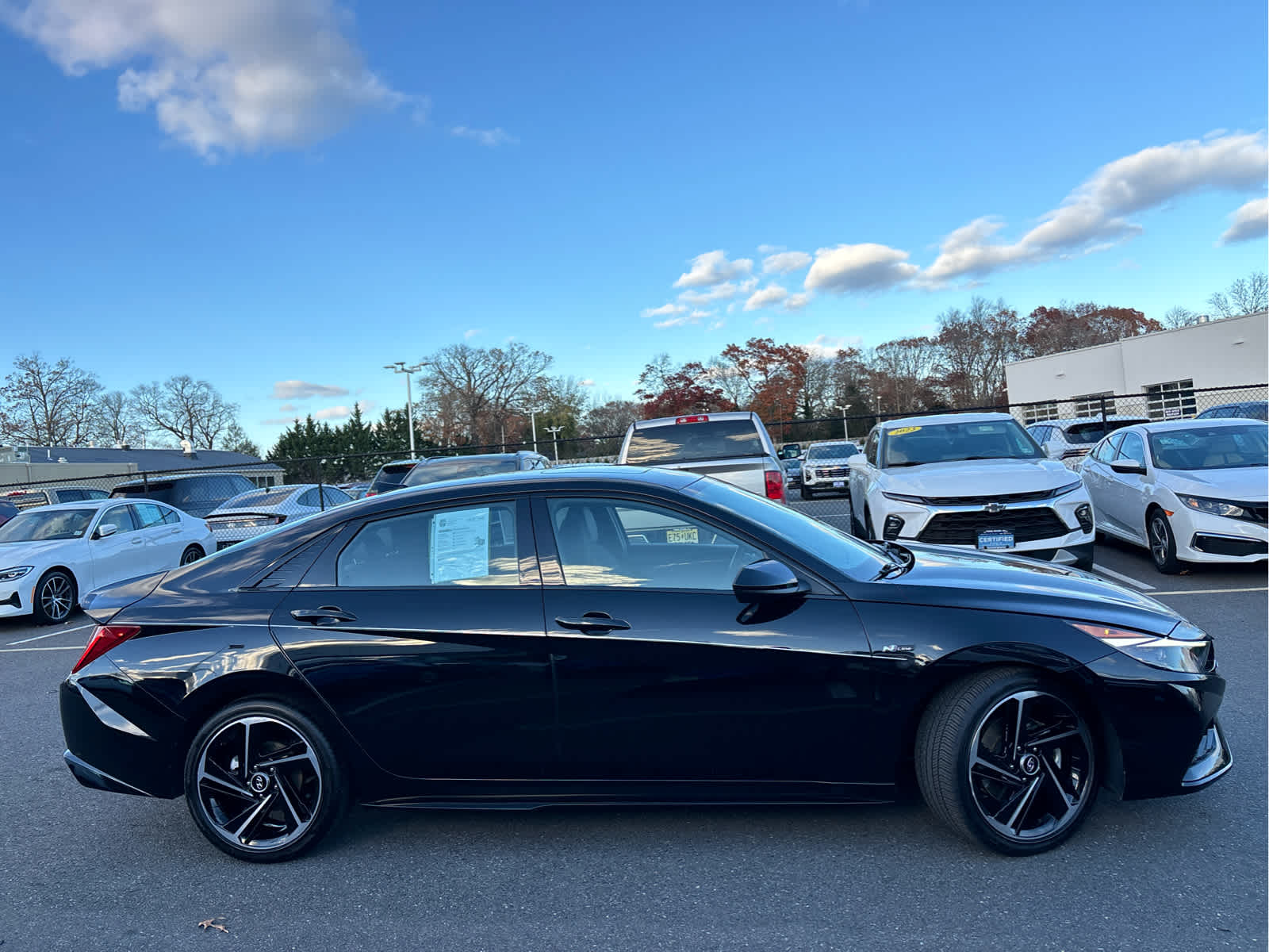 2023 Hyundai Elantra N Line photo 3