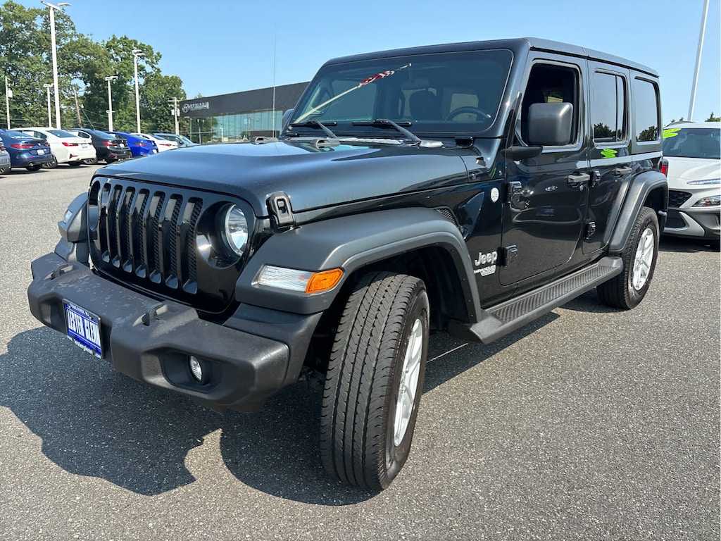 Used 2018 Jeep Wrangler Unlimited Sport 4x4 SUV