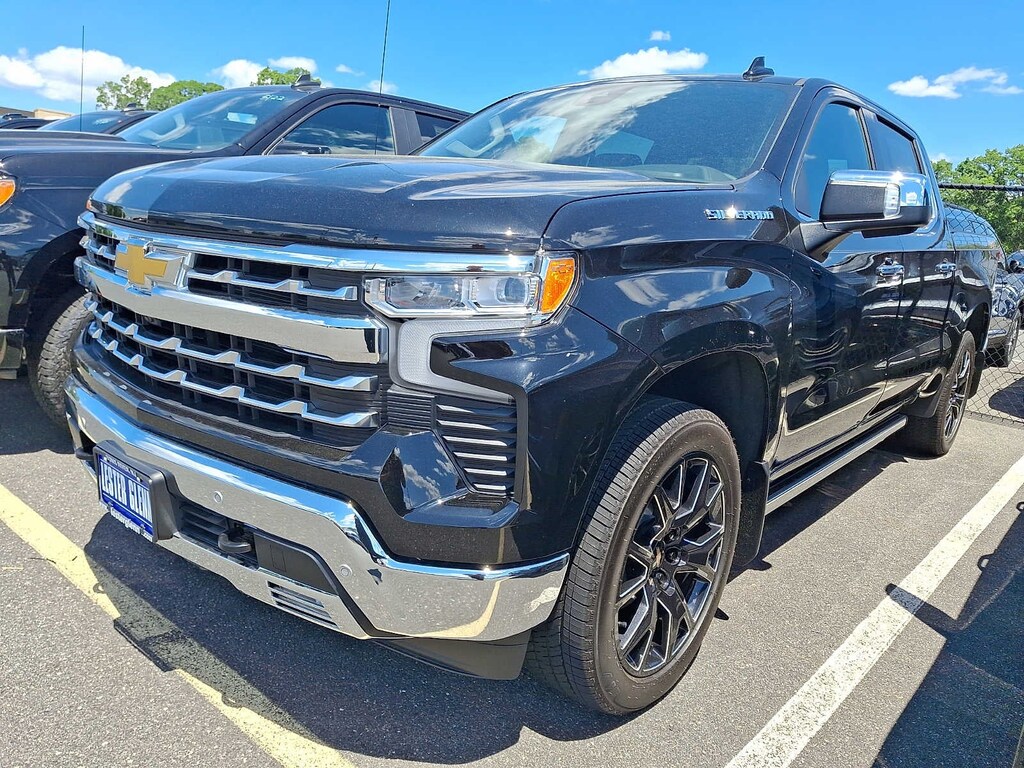 New 2026 Chevrolet Silverado 1500 LTZ Truck Crew Cab