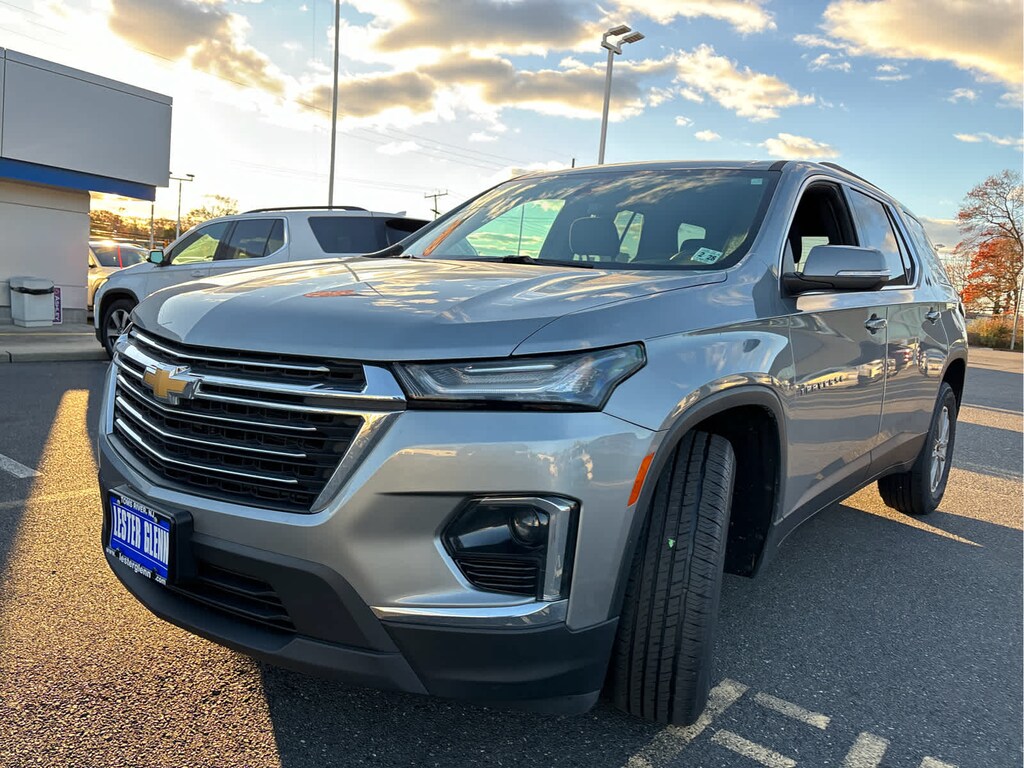 Certified 2023 Chevrolet Traverse LT Cloth w/1LT SUV