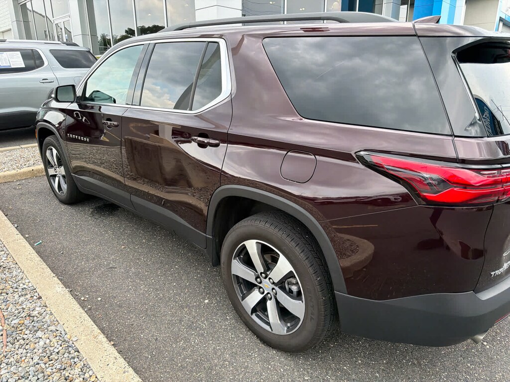 Certified 2023 Chevrolet Traverse LT Leather SUV
