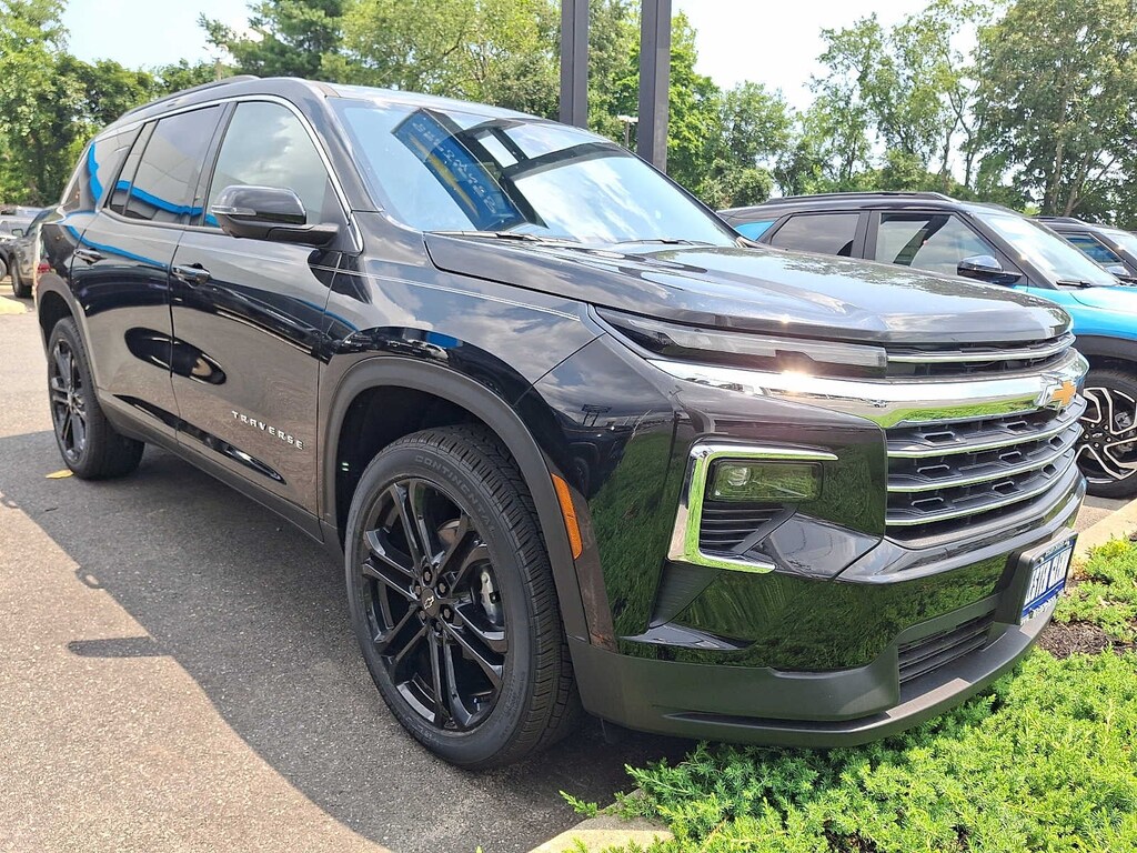 New 2026 Chevrolet Traverse LT SUV