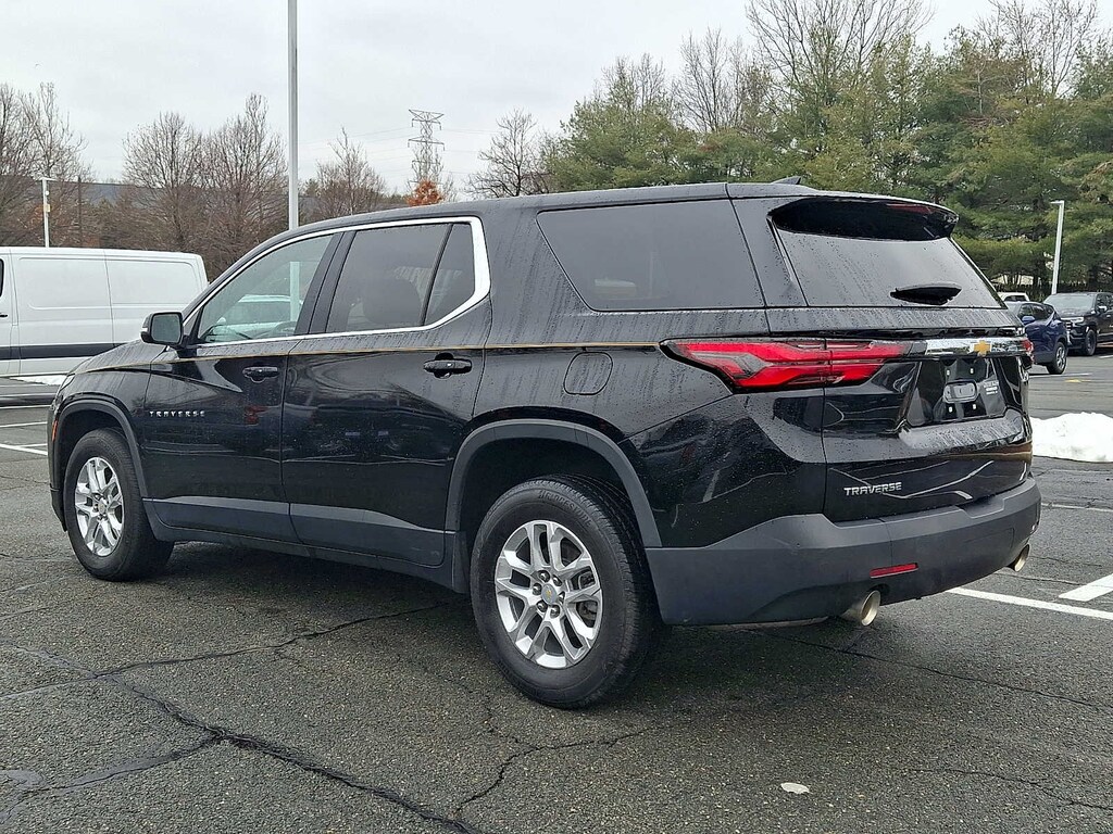 Used 2023 Chevrolet Traverse LS w/1LS SUV