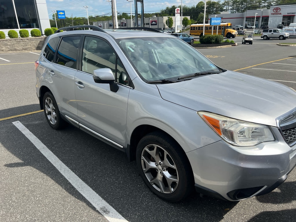 Used 2015 Subaru Forester 2.5i Touring (CVT) SUV