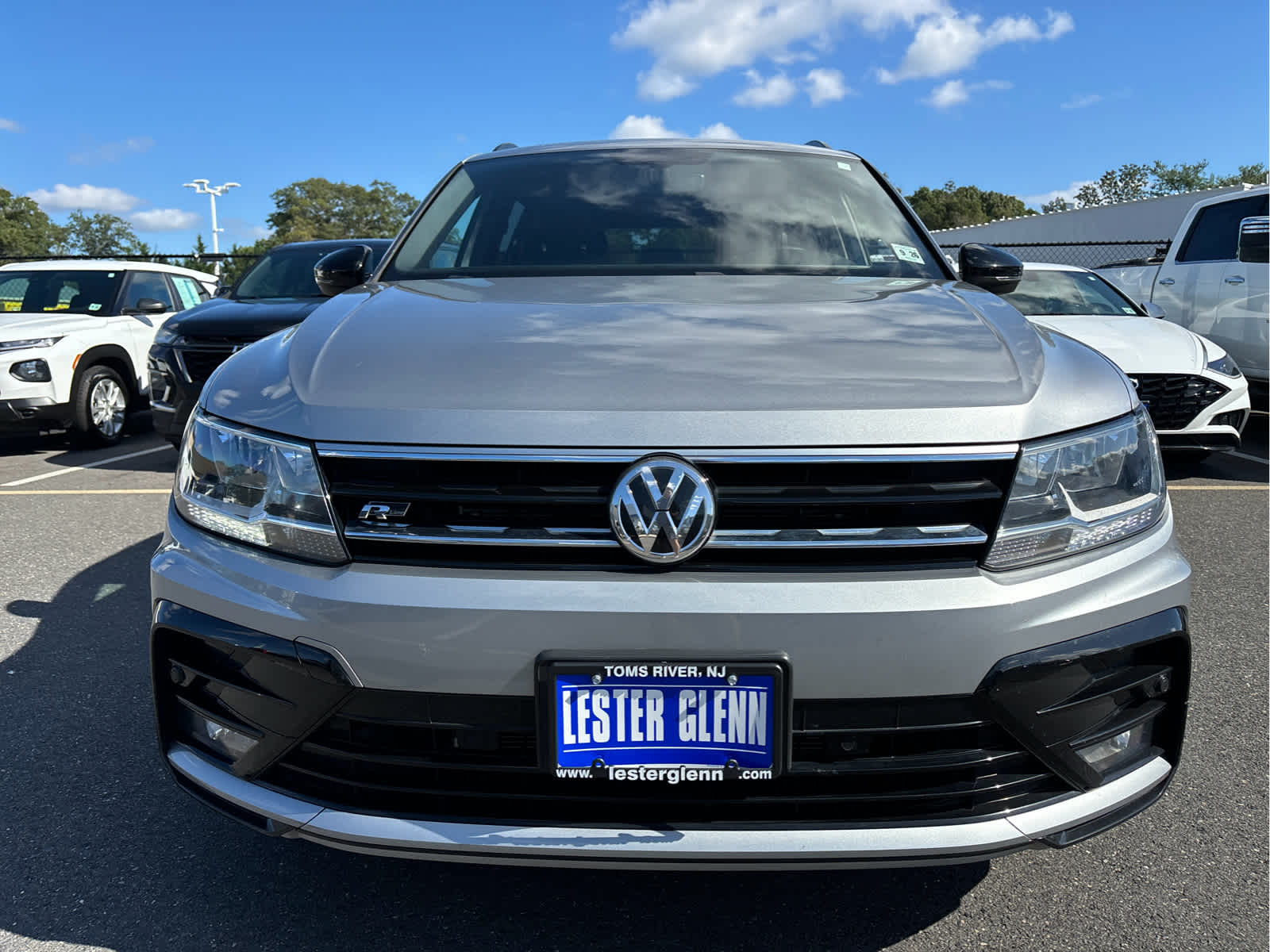 2021 Volkswagen Tiguan SE R-Line Black photo 4