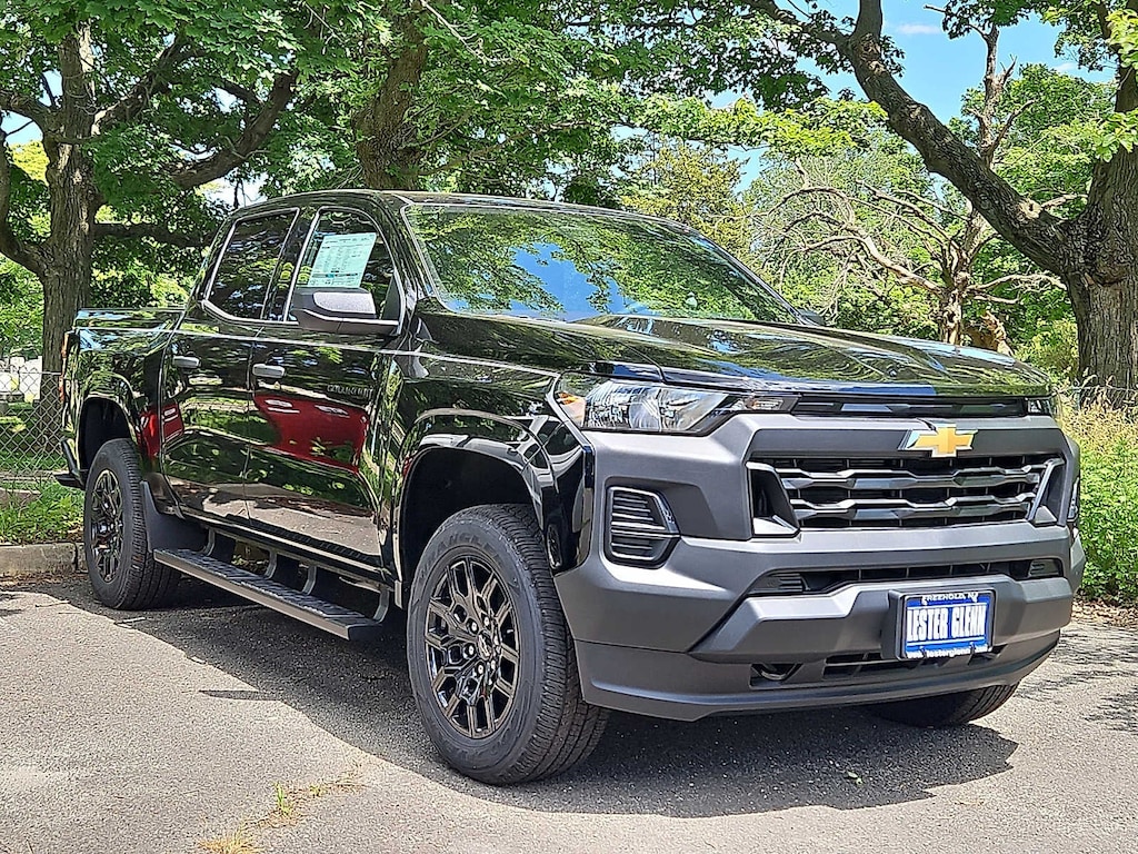 New 2026 Chevrolet Colorado WT Truck Crew Cab