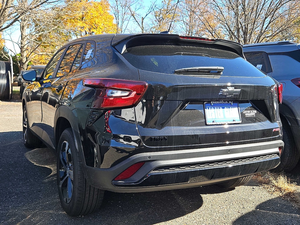 New 2026 Chevrolet Trax 1RS FWD