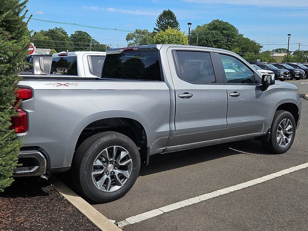 New 2026 Chevrolet Silverado 1500 LT Truck Crew Cab