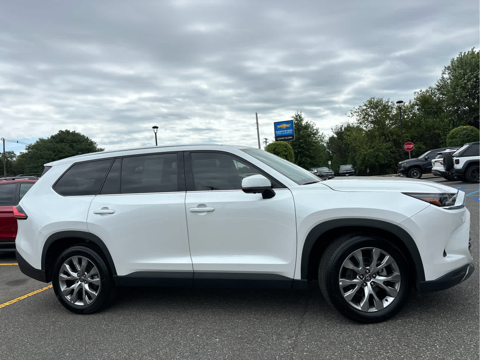 2024 Toyota Grand Highlander Limited AWD photo 3