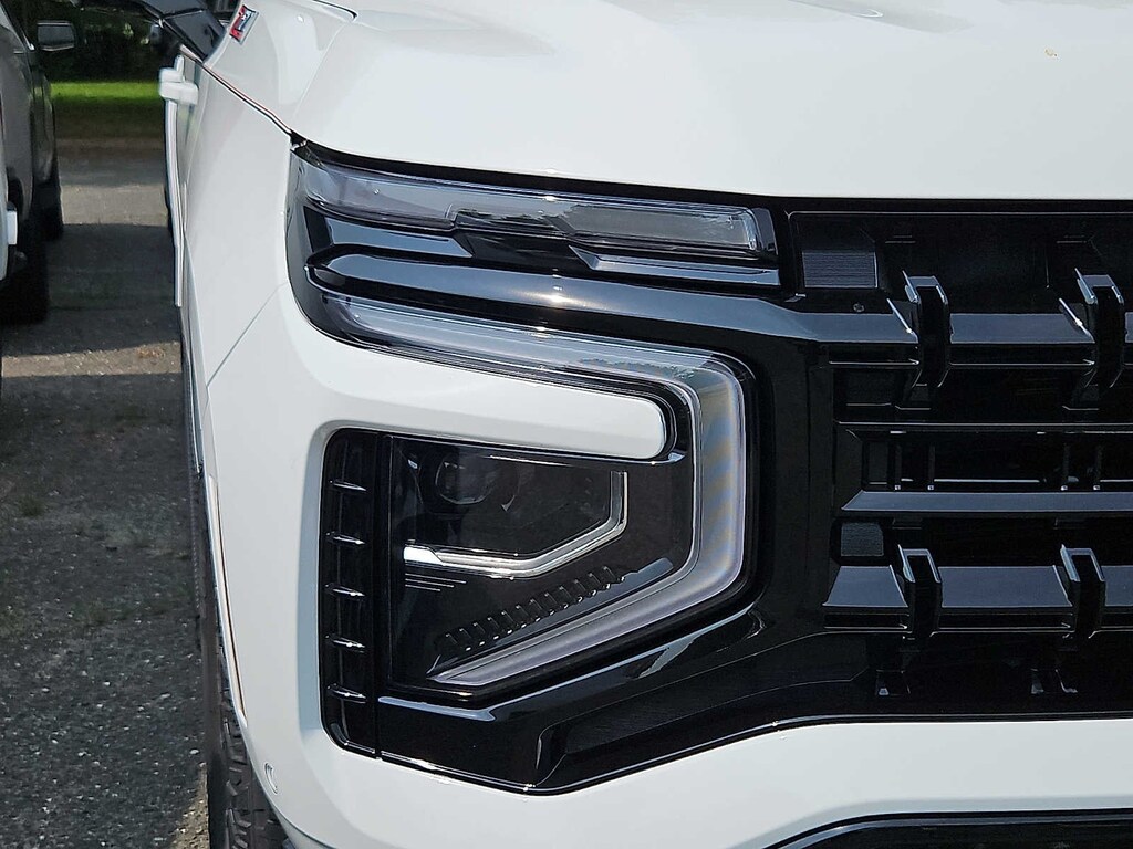 New 2026 Chevrolet Suburban Z71 SUV