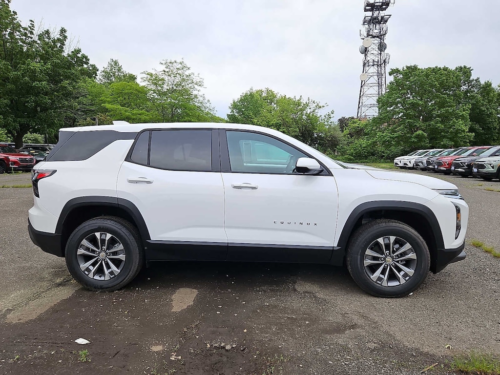 New 2026 Chevrolet Equinox LT SUV