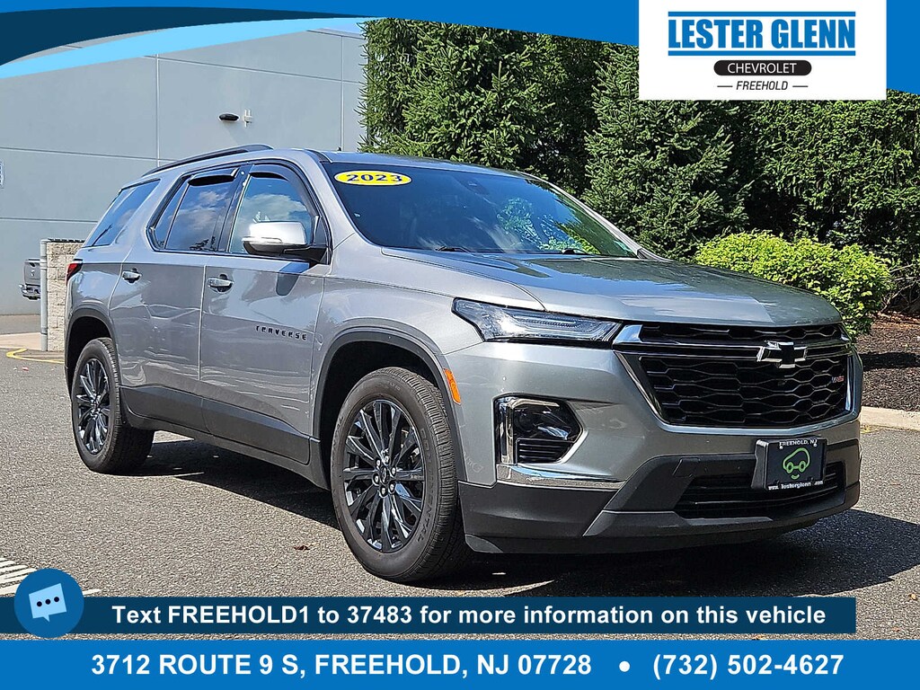 Used 2023 Chevrolet Traverse RS AWD