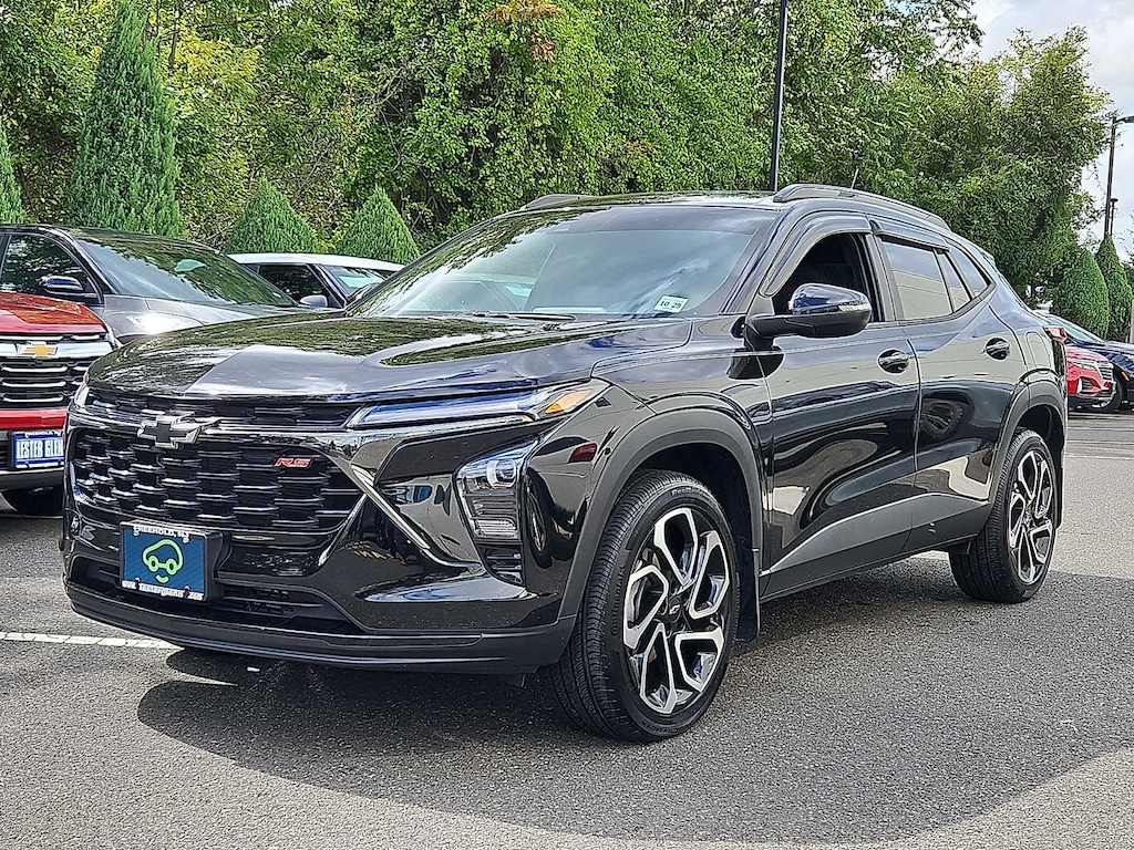 Certified 2025 Chevrolet Trax 2RS FWD