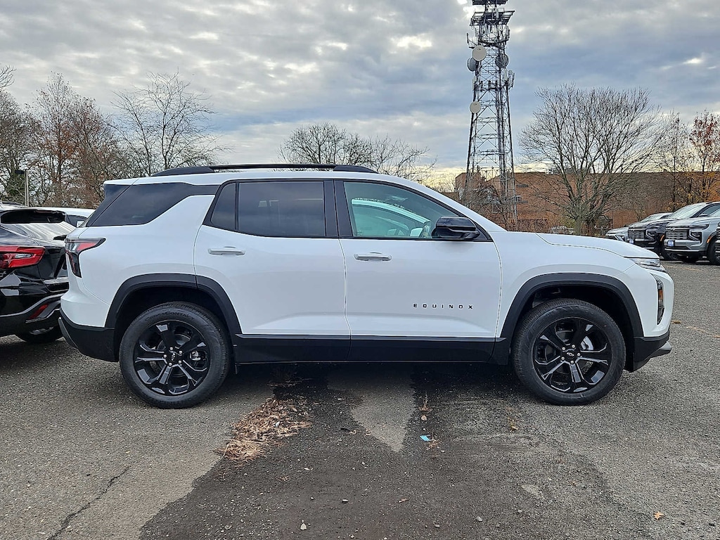 New 2026 Chevrolet Equinox AWD LT