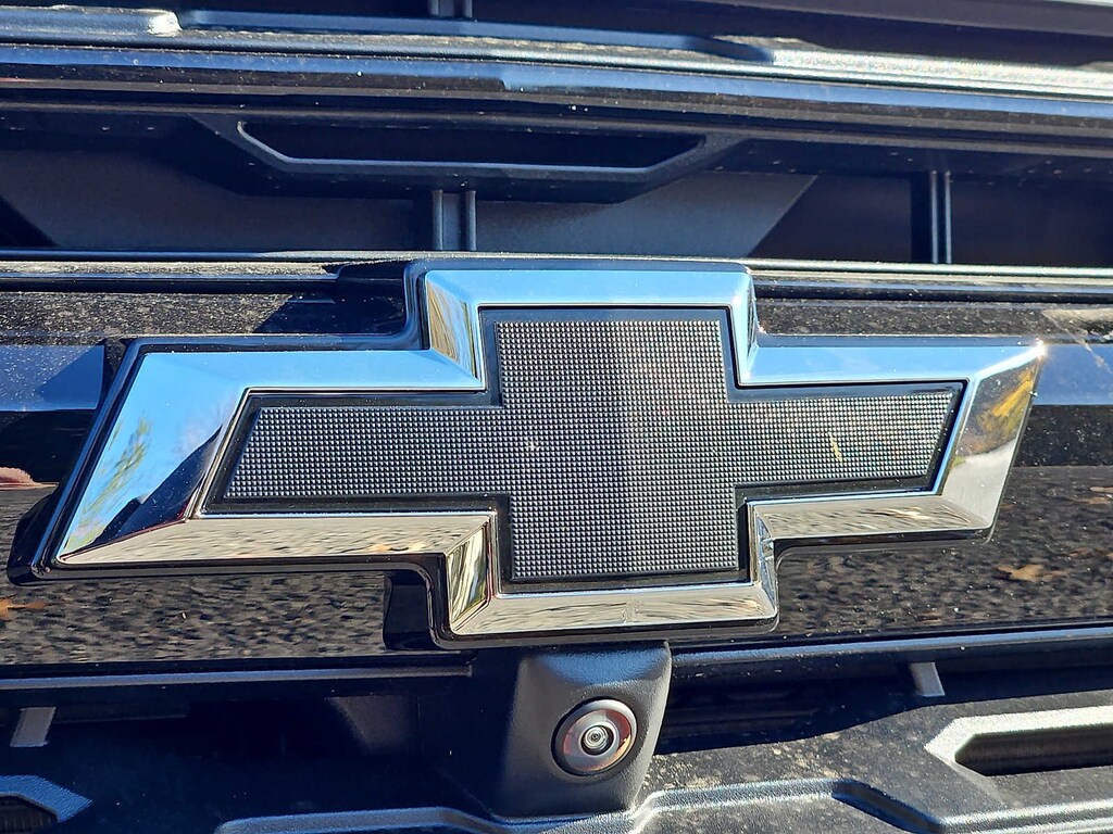 New 2026 Chevrolet Traverse AWD LT