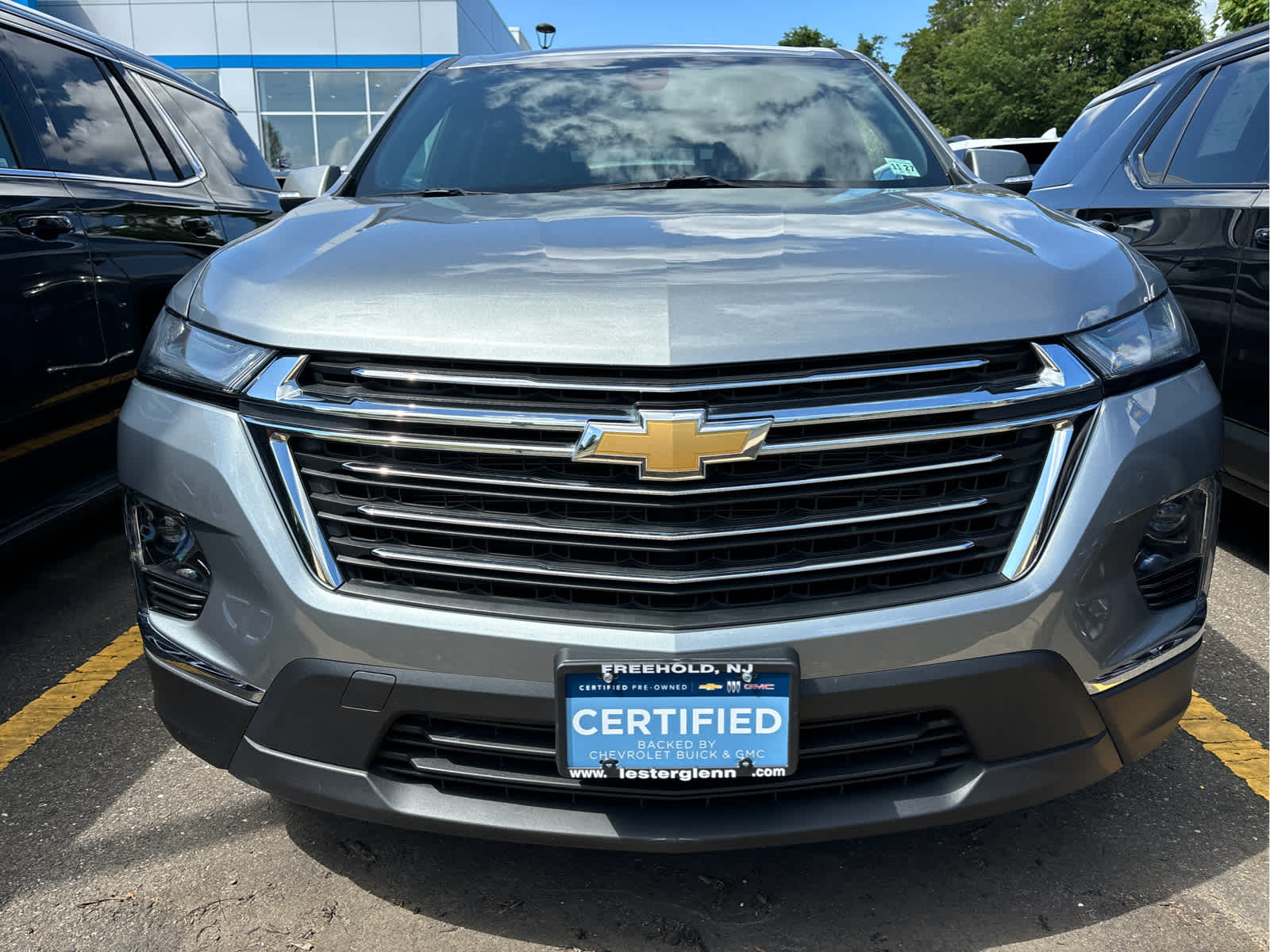 2023 Chevrolet Traverse Leather photo 3
