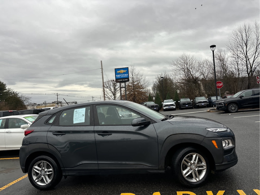 Used 2021 Hyundai Kona SE Auto FWD