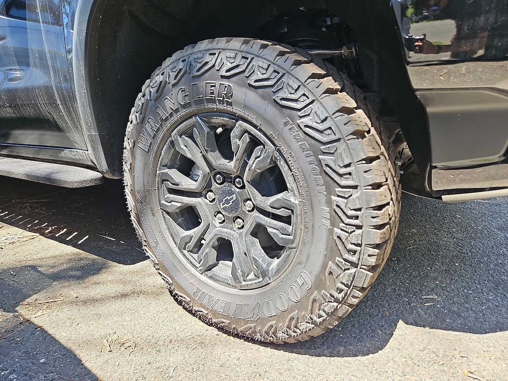 New 2026 Chevrolet Silverado 1500 ZR2 Truck Crew Cab