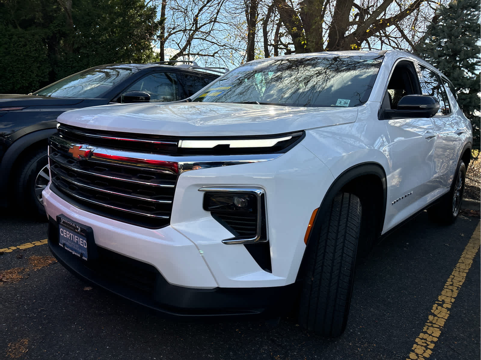 2025 Chevrolet Traverse photo 3