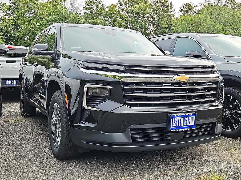 New 2027 Chevrolet Traverse LT SUV