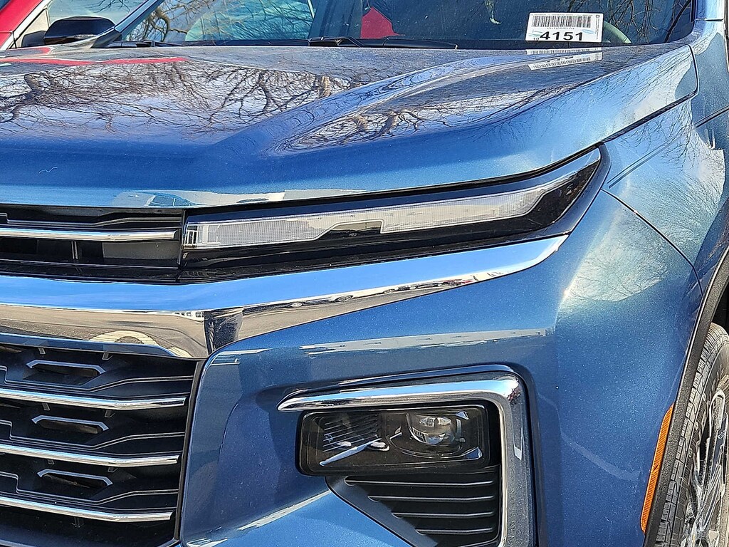 New 2026 Chevrolet Traverse FWD LT