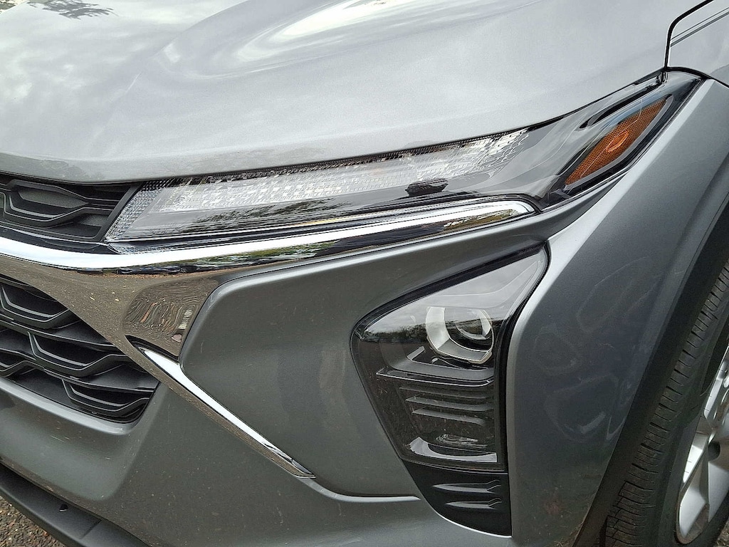 New 2026 Chevrolet Trax LS FWD