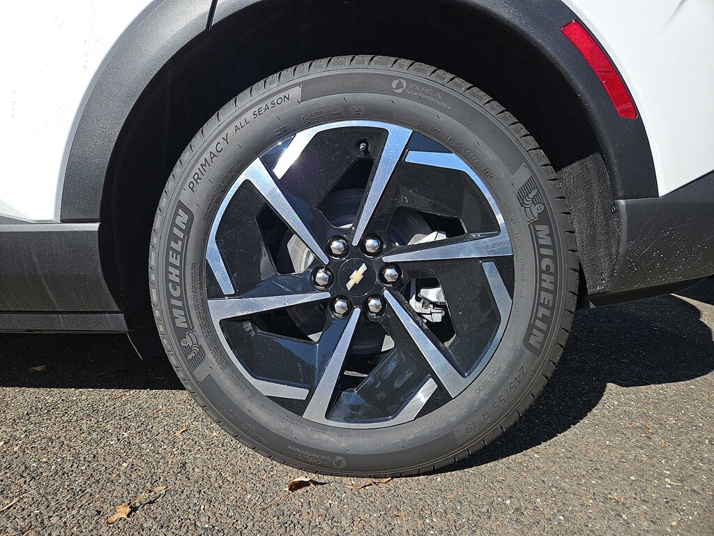 New 2026 Chevrolet Equinox EV LT1 w/PCY