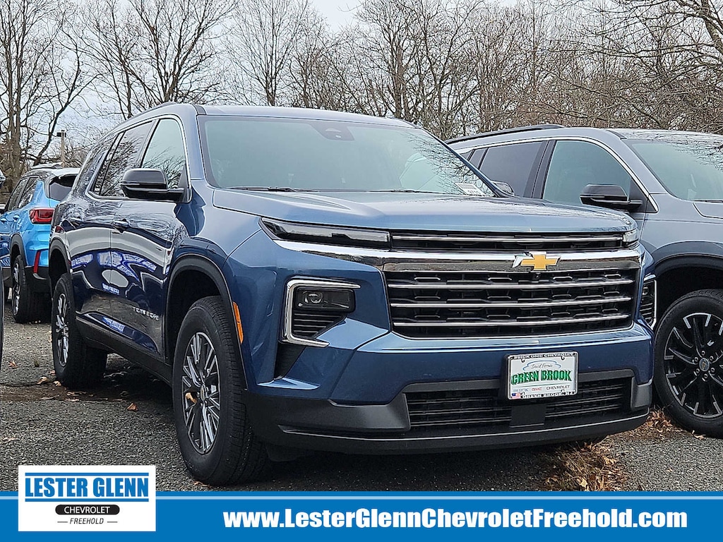 New 2026 Chevrolet Traverse AWD LT