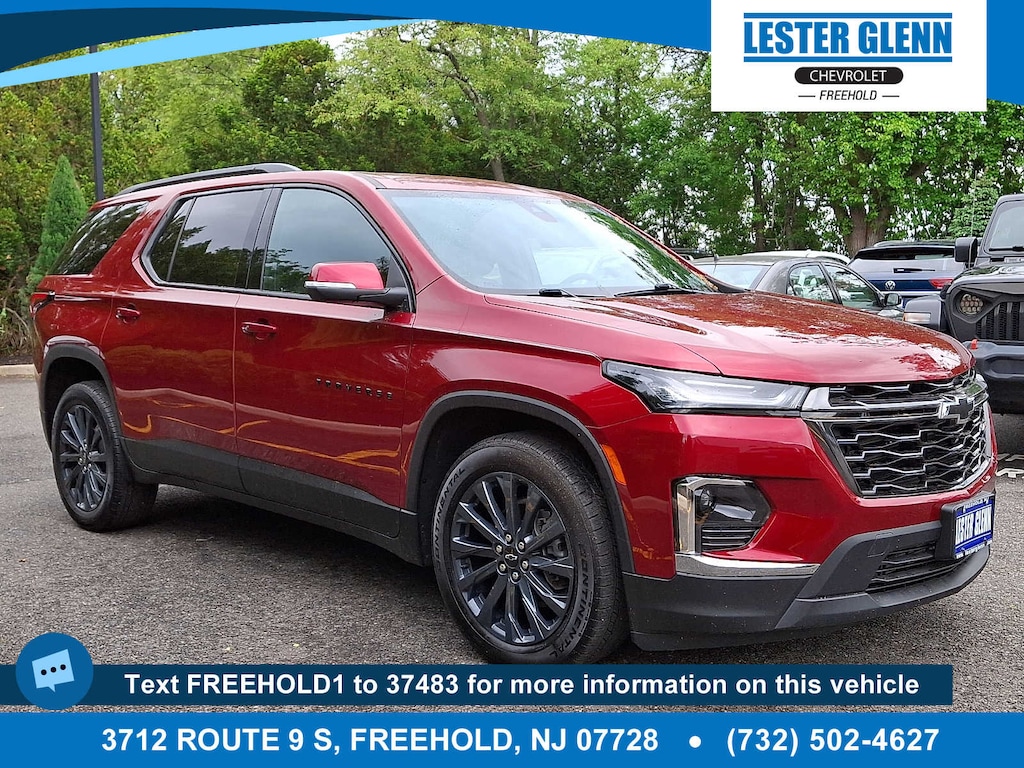 Used 2023 Chevrolet Traverse RS AWD