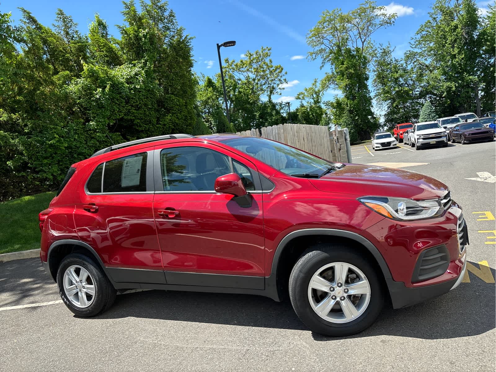 2022 Chevrolet Trax LT photo 3