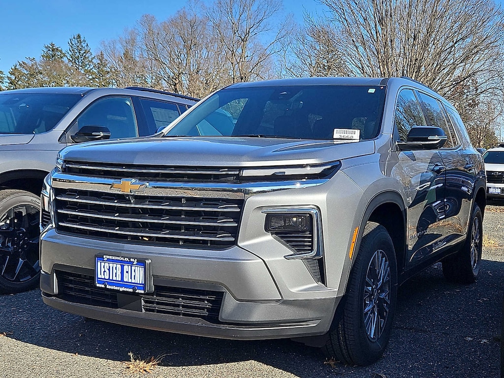 New 2026 Chevrolet Traverse AWD LT