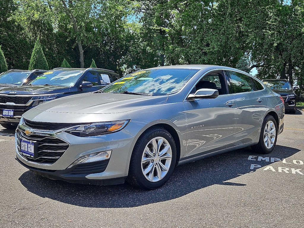 Used 2024 Chevrolet Malibu LT Sdn