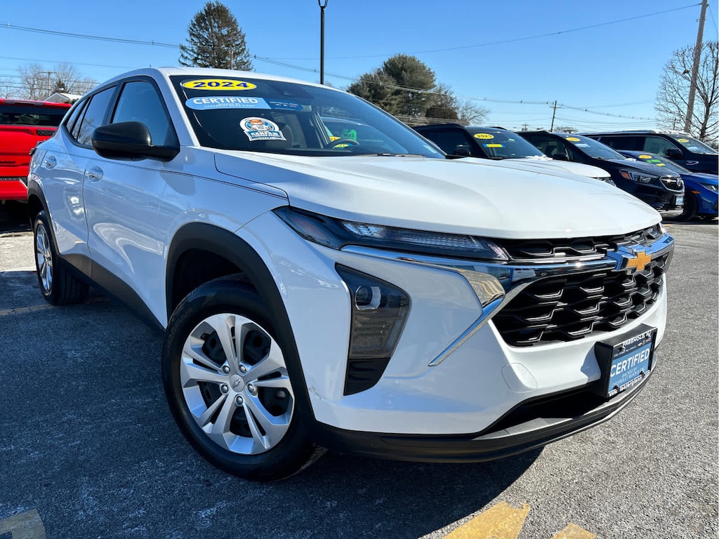 Certified 2024 Chevrolet Trax LS FWD