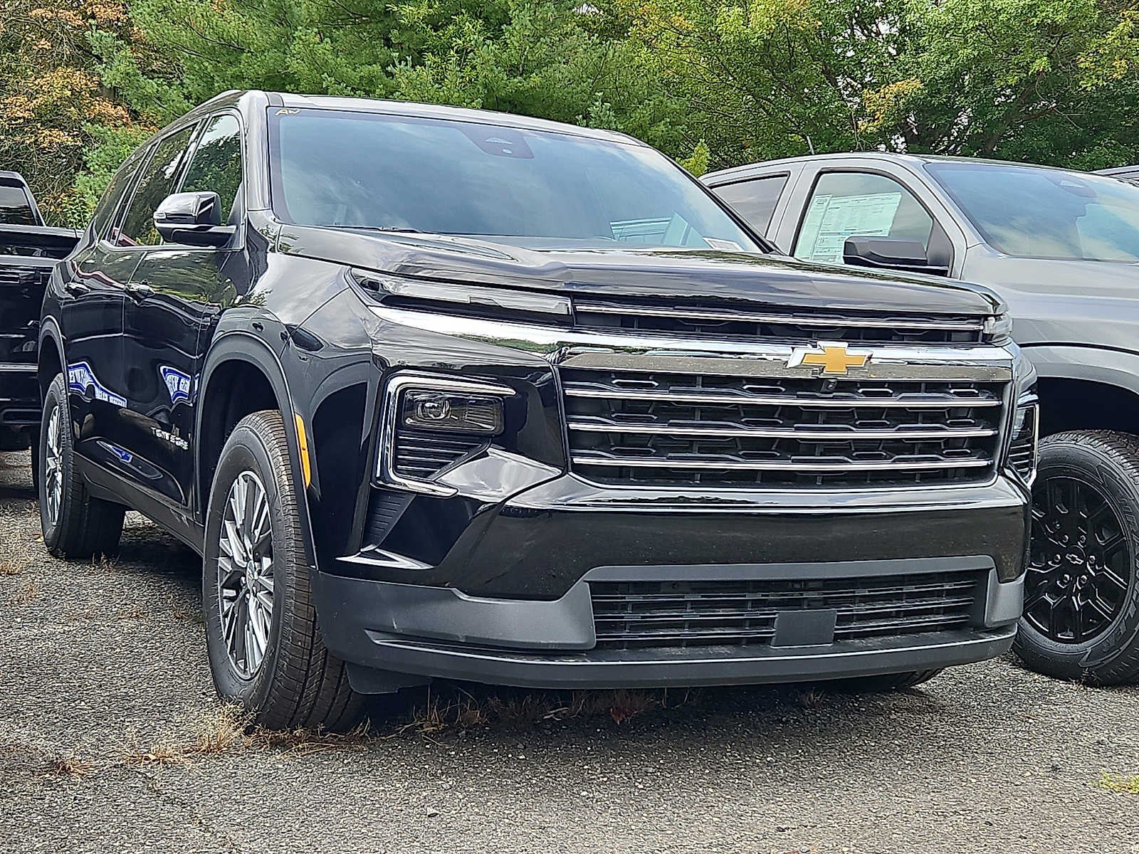 2027 Chevrolet Traverse LT SUV