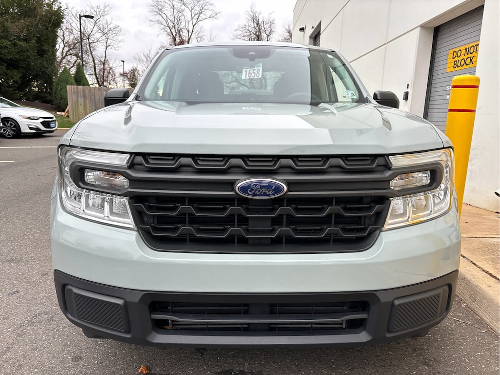 Used 2023 Ford Maverick XL FWD Supercrew FWD SuperCrew