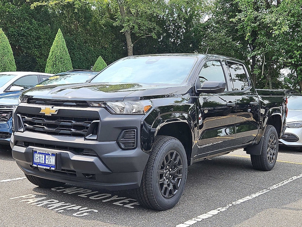 New 2026 Chevrolet Colorado WT Truck Crew Cab