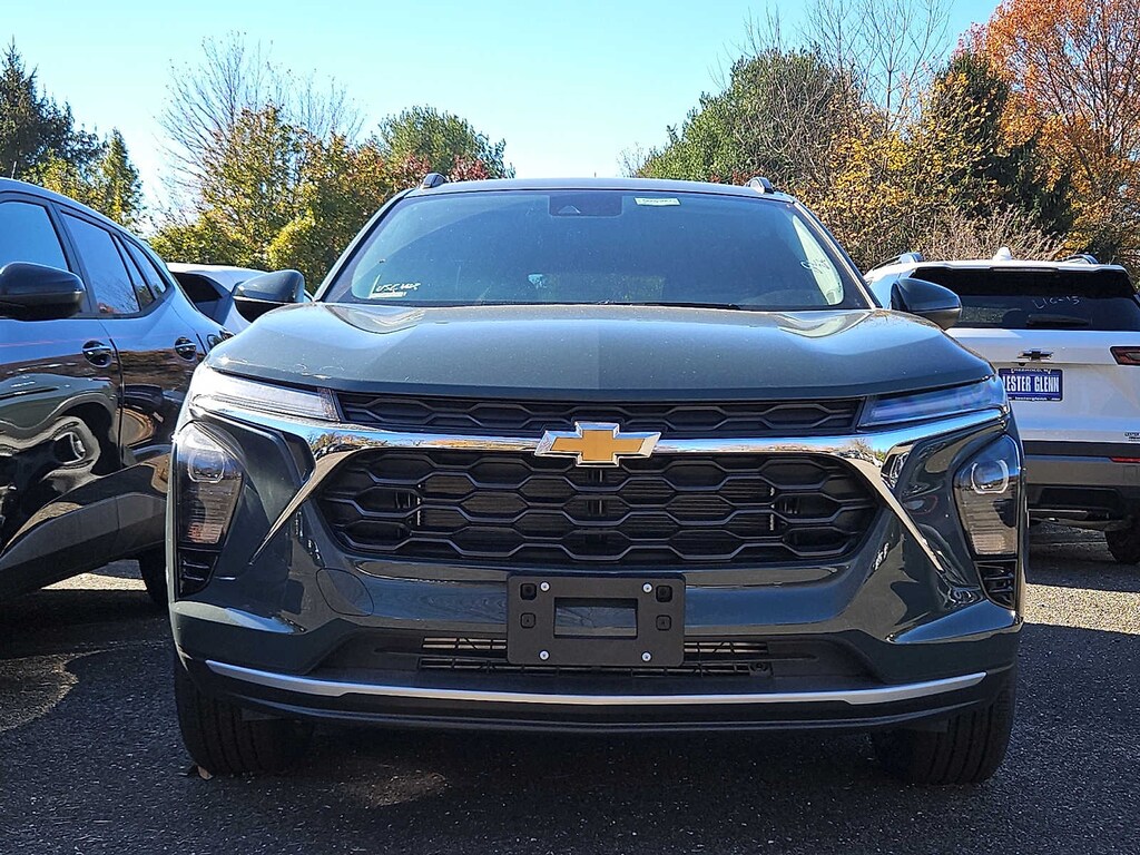New 2026 Chevrolet Trax LT FWD