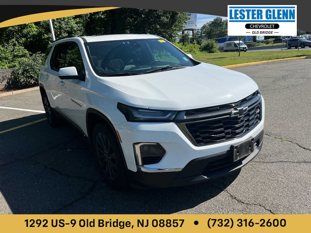Used 2023 Chevrolet Traverse RS SUV