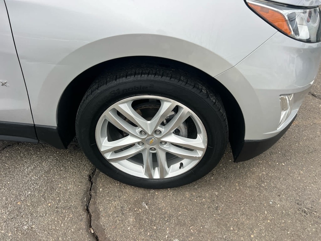 Used 2018 Chevrolet Equinox Premier SUV