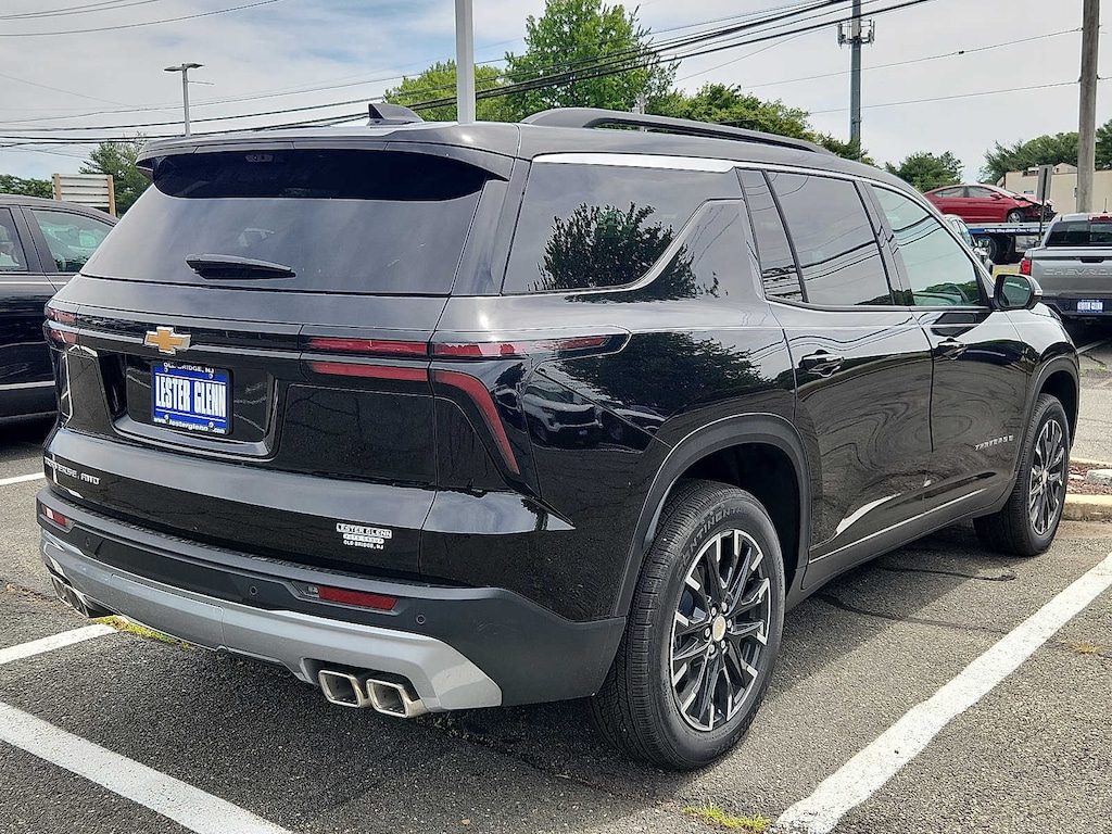 New 2026 Chevrolet Traverse LT SUV