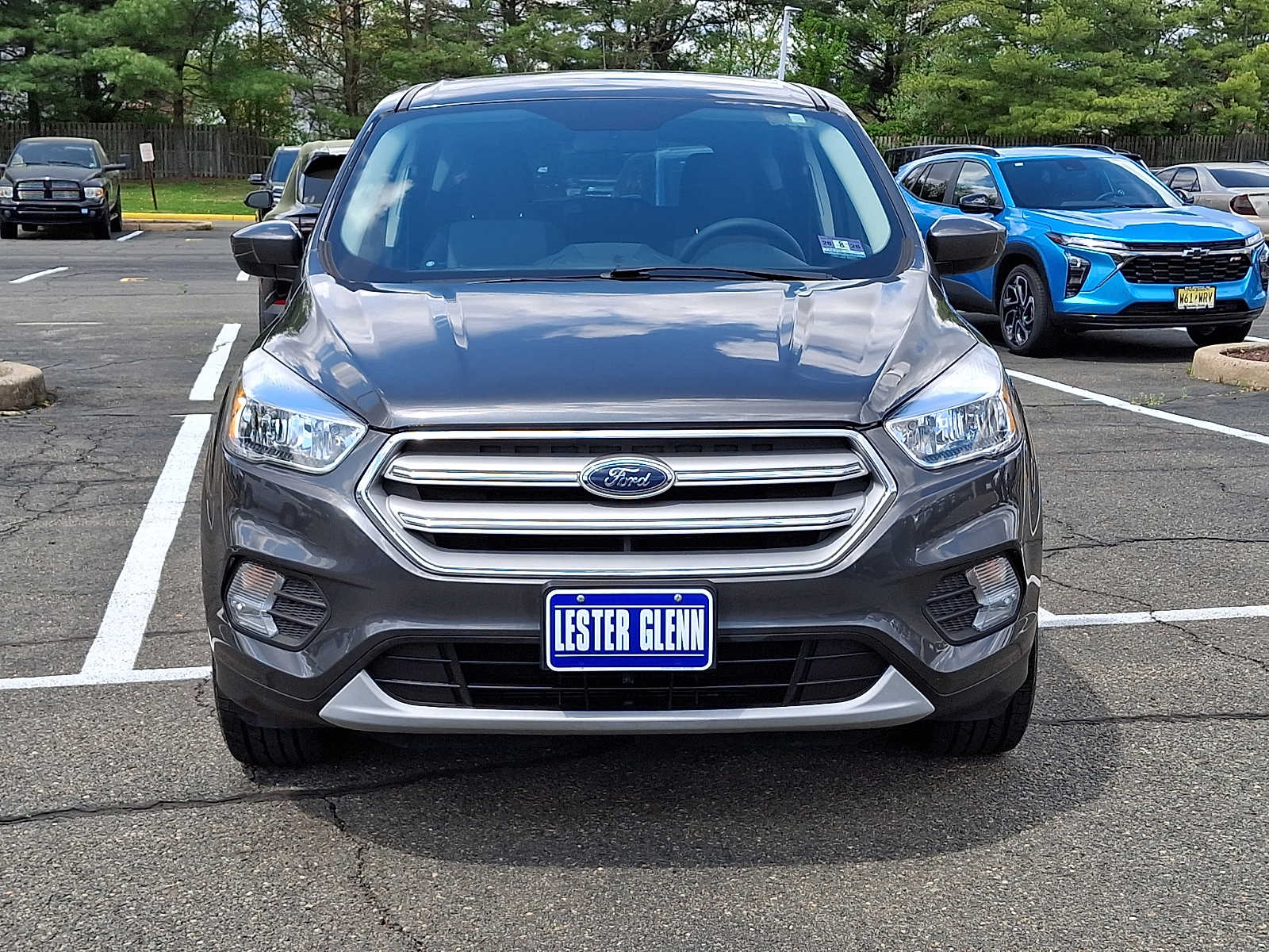 Used 2019 Ford Escape SE with VIN 1FMCU9GD5KUB42091 for sale in Old Bridge, NJ