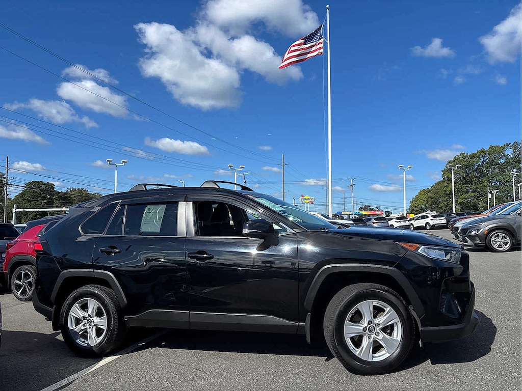 Used 2020 Toyota RAV4 XLE AWD (Natl)
