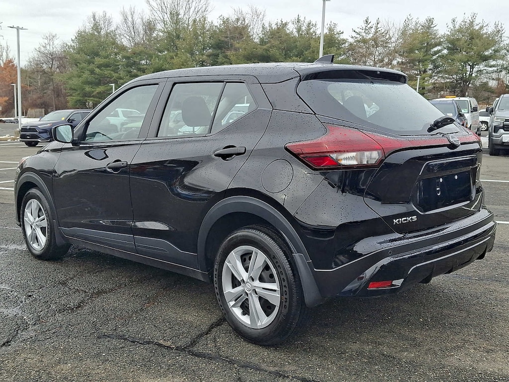 Used 2024 Nissan Kicks S